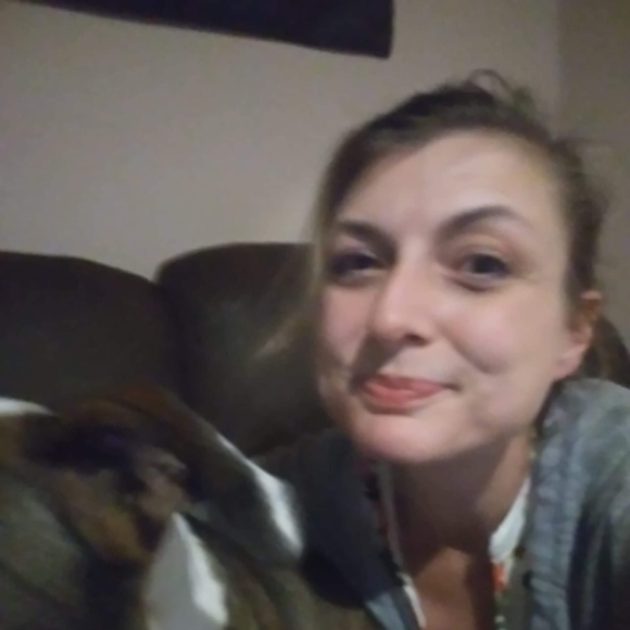 Meet your Posher, Jennifer - Picture 2 of 6